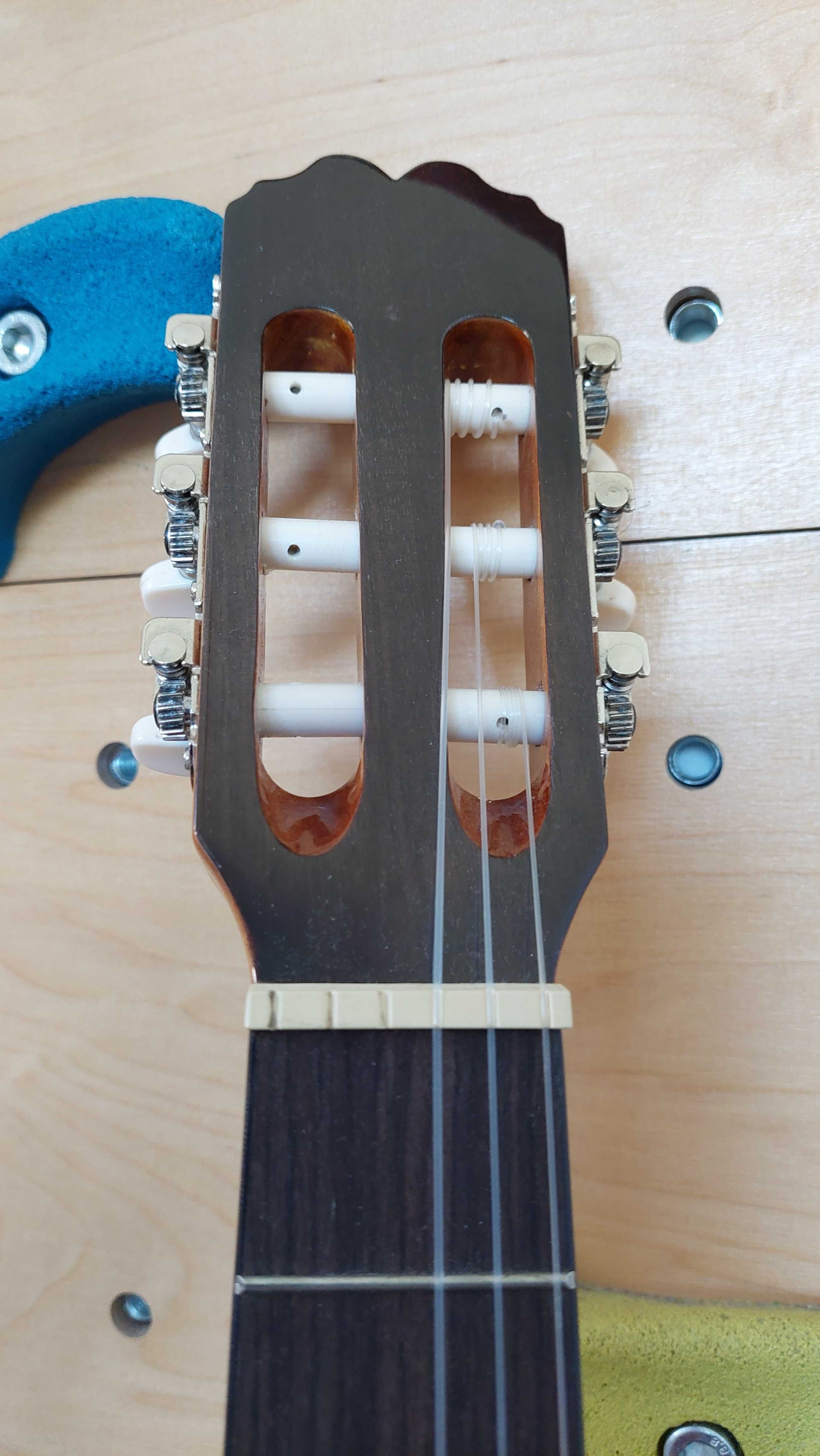 Gitara klasyczna Admira model ALBA 1/2 + pokrowiec gratis