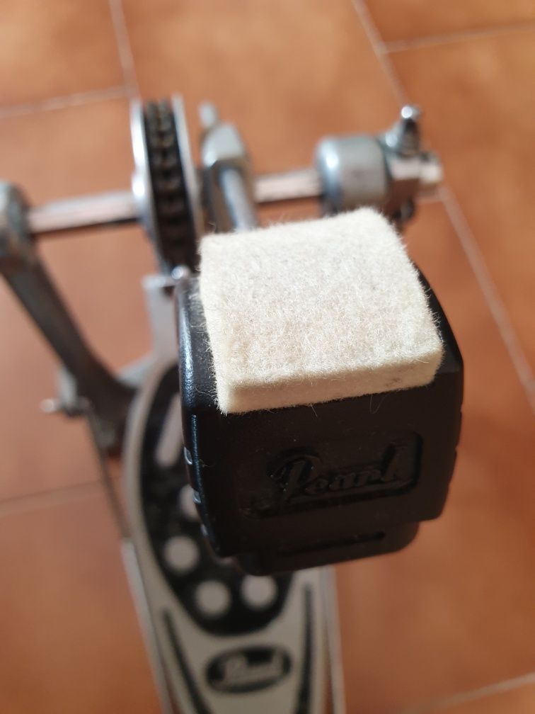 Pedal de bateria