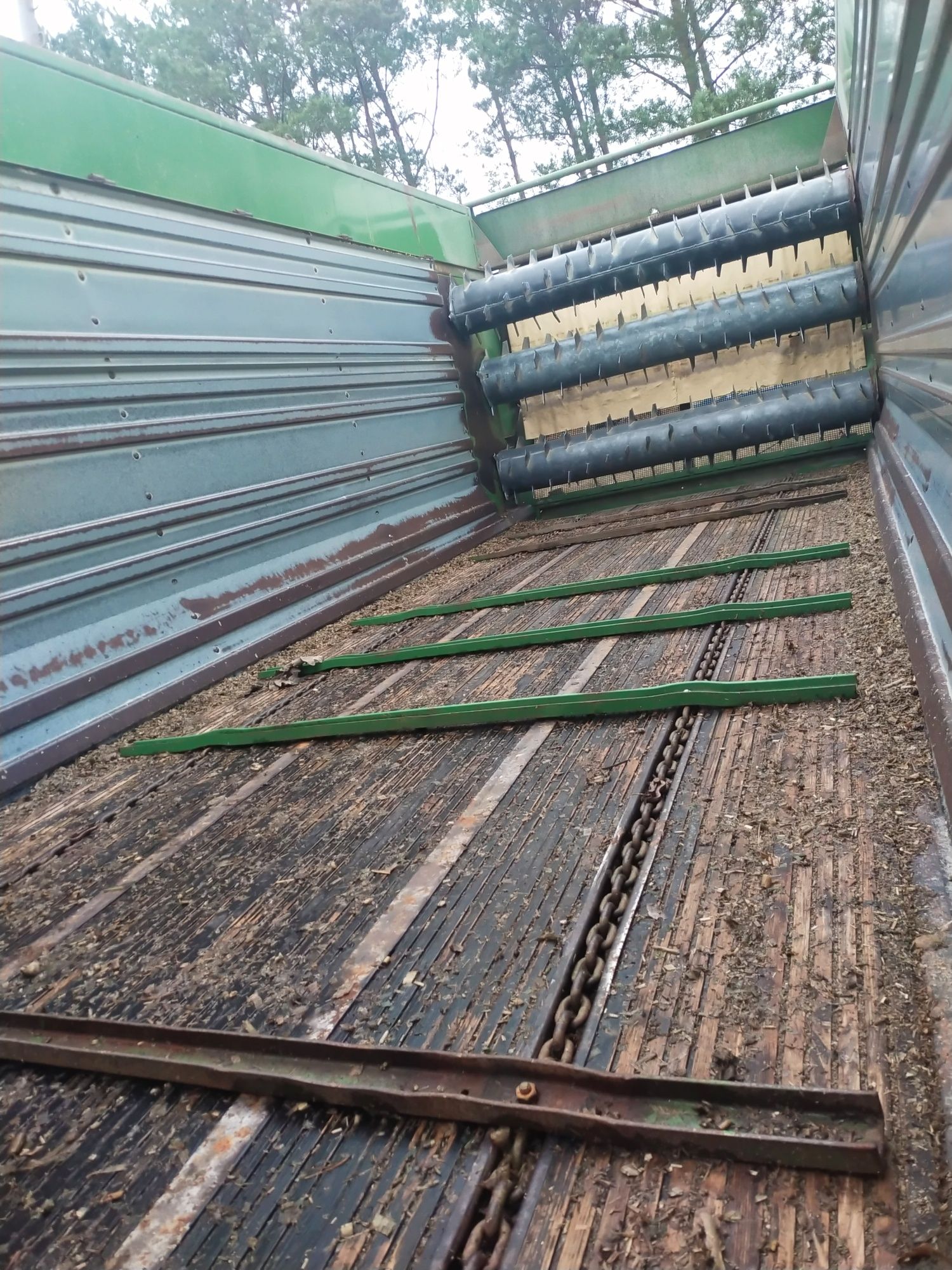 Przyczepa samozbierająca Krone Titan 6 42 GD