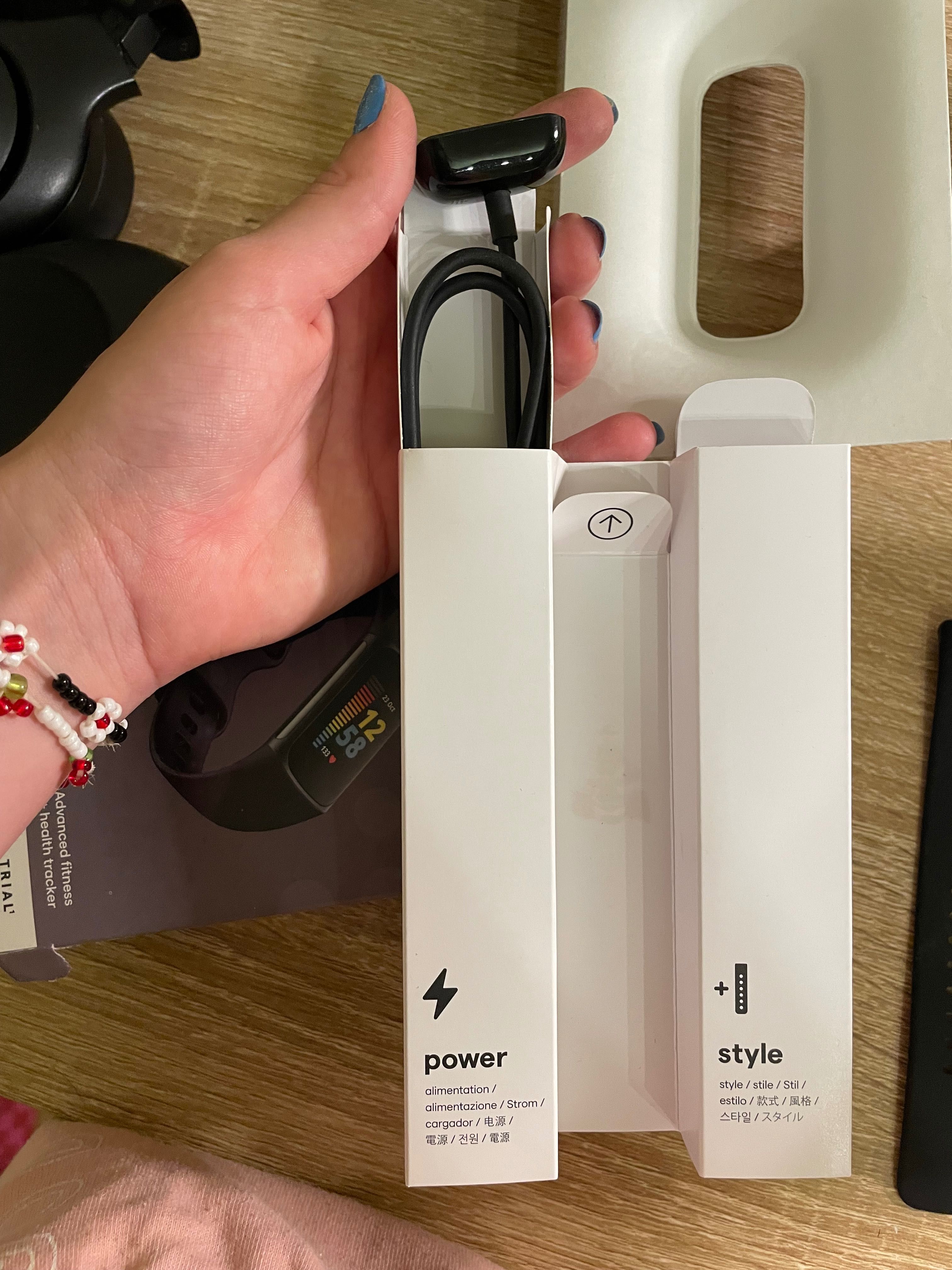 Relógio FitBit Charge 5 em ótimo estado