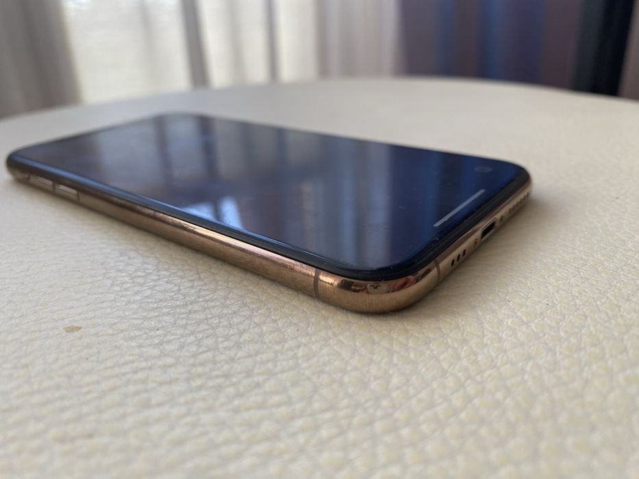 Iphone XS złoty idealny