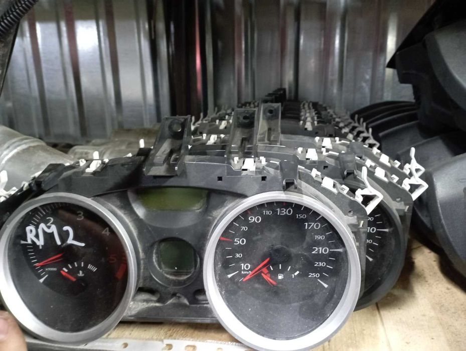 Щиток приборов RENAULT MEGANE 2 2003-2009