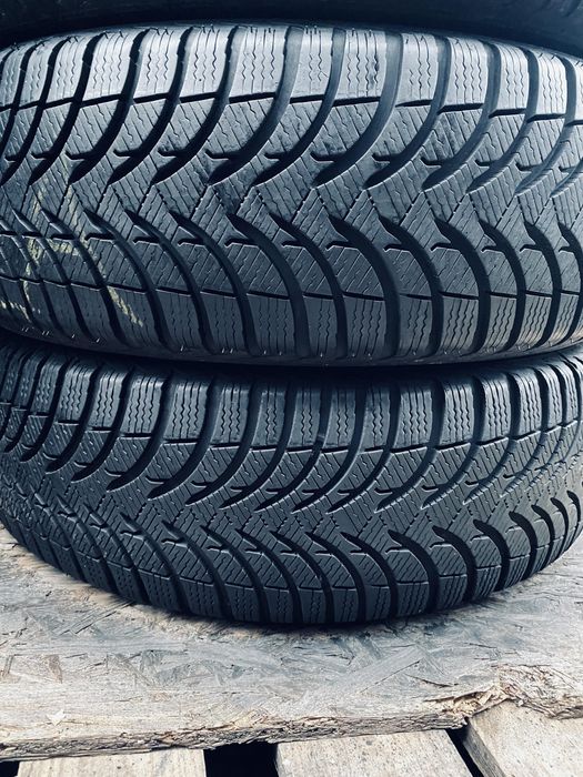 215 60 17 Michelin A4 85%