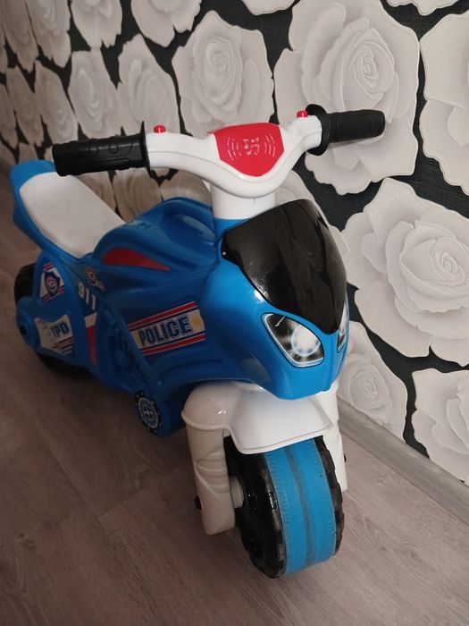 Беговел-мотоцикл