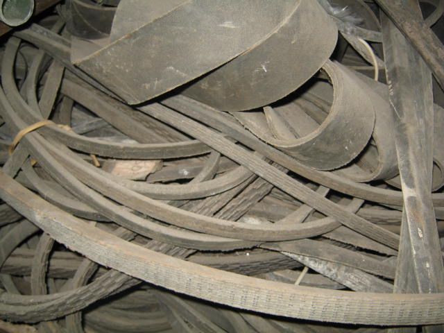 Ремінь привідний клиновий - плоский профіль А,В,С- 3100 мм.