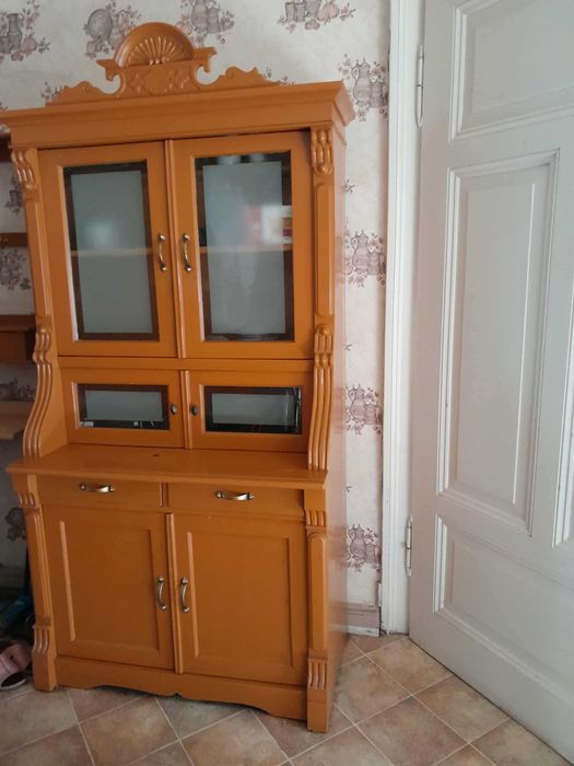 120 letni kredens kuchenny z półką wiszącą