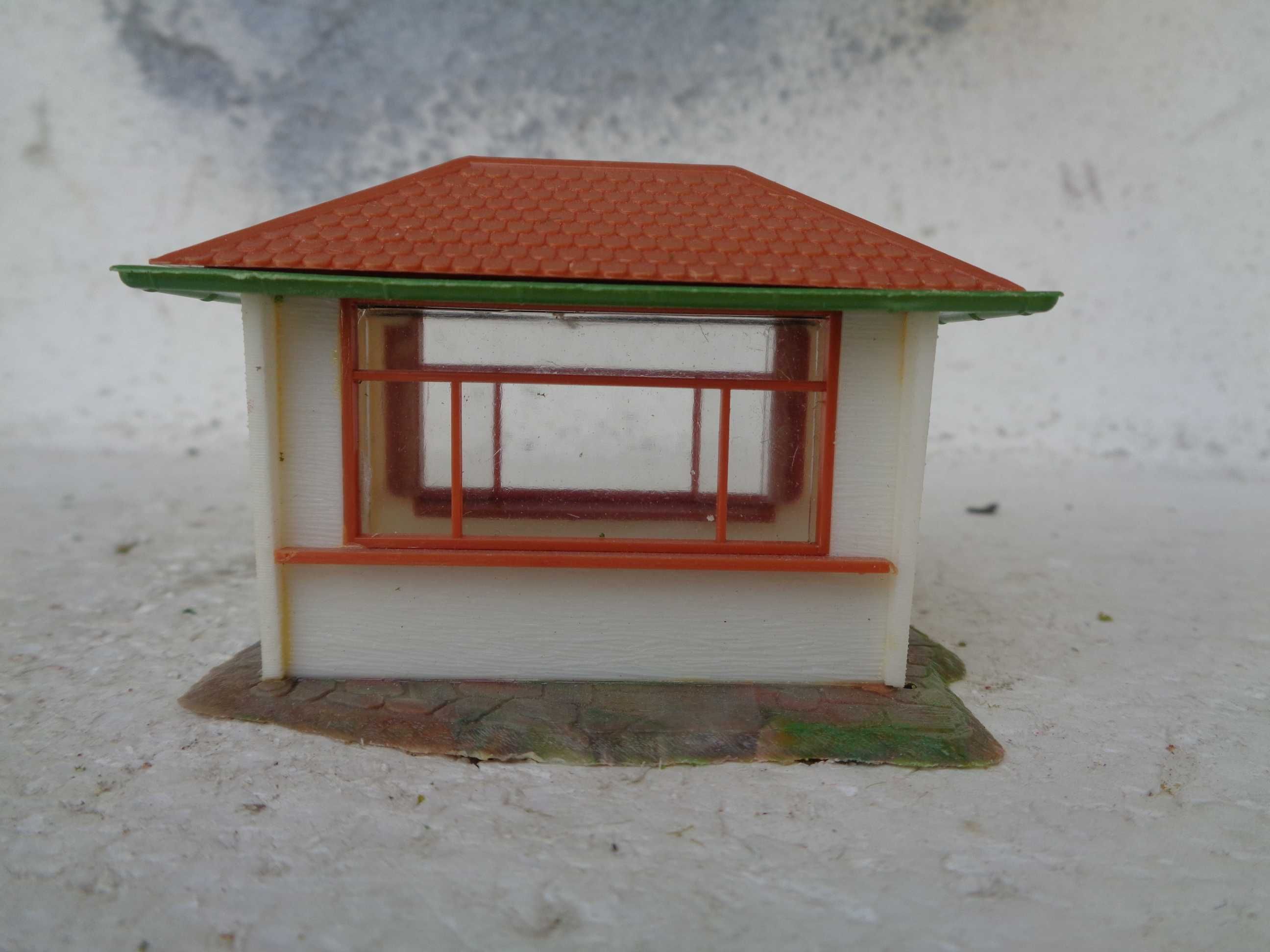 1:87 Faller Kiosk