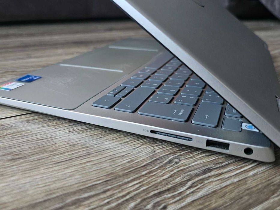 Dotykowy!!! laptop Dell Inspiron 7420 2in1 / i5-1235u / RAM16 / SSD512