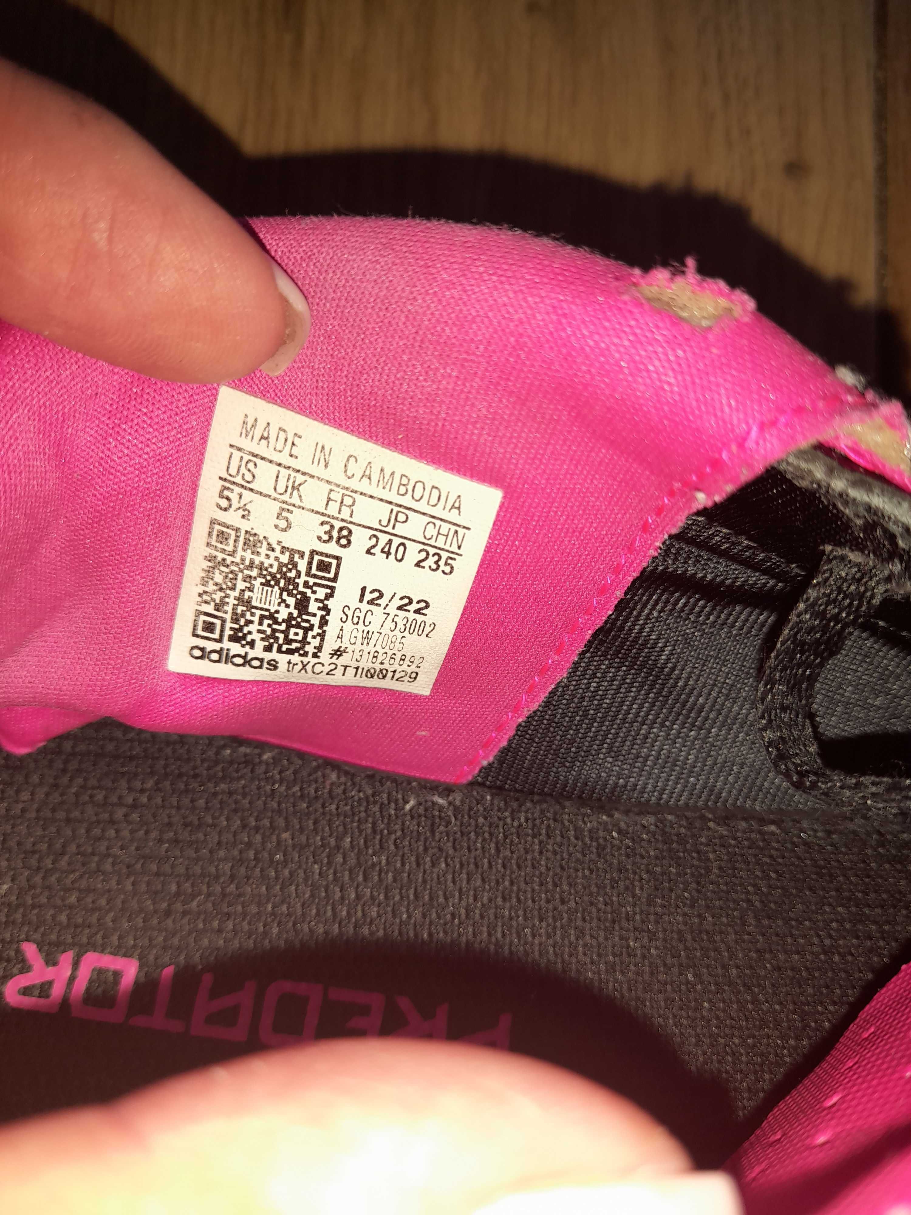 Turfy chłopięce adidas predator 38