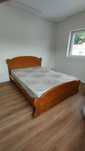 Quarto de casal completo em madeira de cerejeira em muito bom estado
