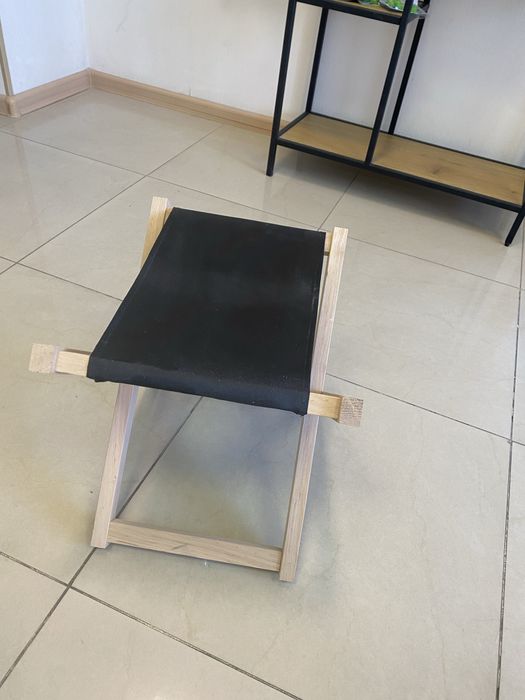 Підставка під сумку (є 2 шт)