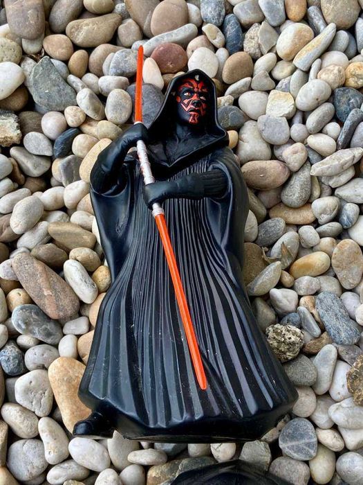 Colecionáveis Star Wars Figuras Variadas e Display