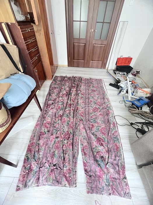 Продаються штори, 2 штуки, двійні