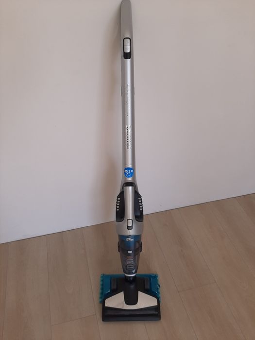 Пилосос акумуляторний Philips PowerPro Aqua FC6408/01