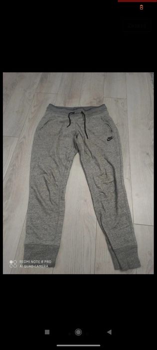 Damskie dresy Nike