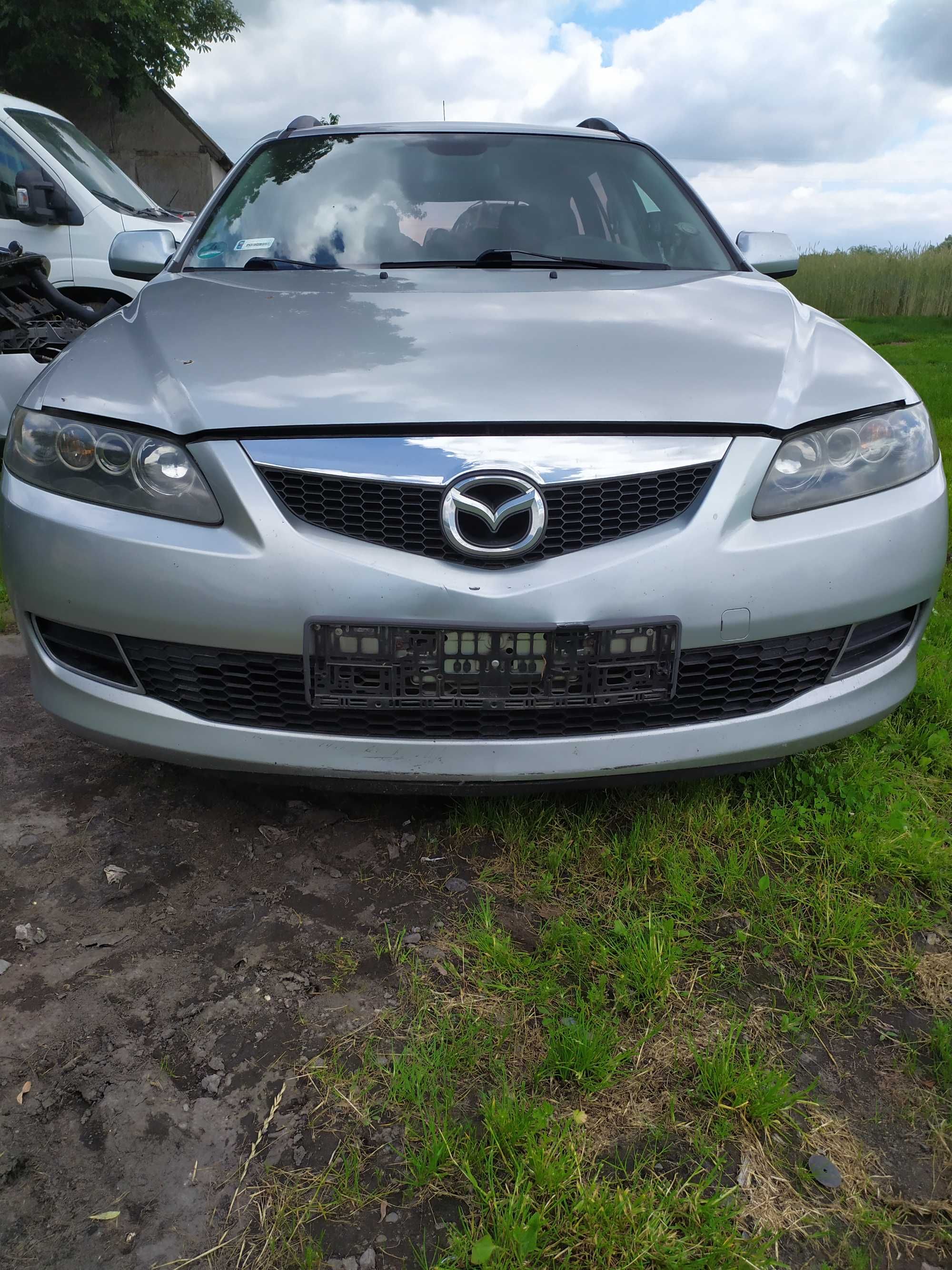 Mazda 6 2.0 16V  lift zderzak przód kompletny