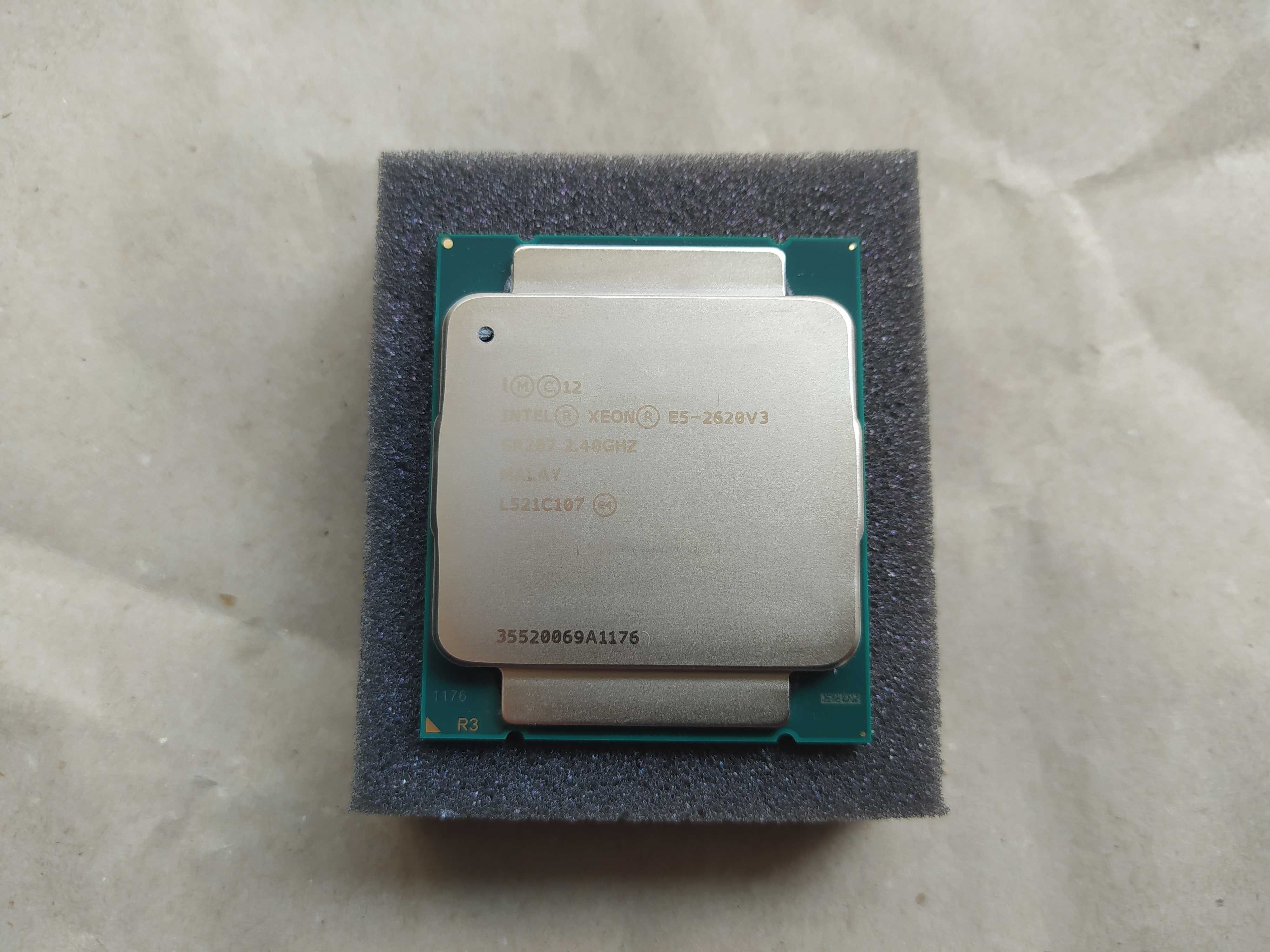 Intel Xeon E5 2620 V3 - 50 EUR - Envio 3.45 EUR