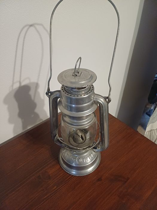 Lampa naftowa BAT 158