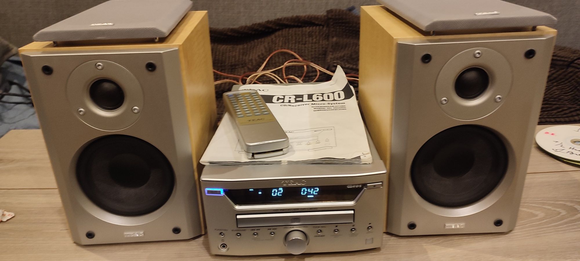 Amplituner mini wieża Teac CR-L600 Bluetooth,CD+kolumny i pilot