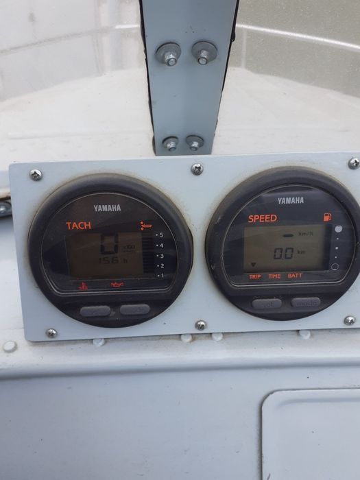 Лодку Обь-М  з Мотором.