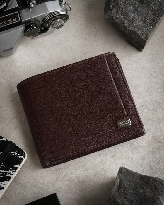 klasyczny, elegancki portfel męski ze skóry naturalnej - rovicky