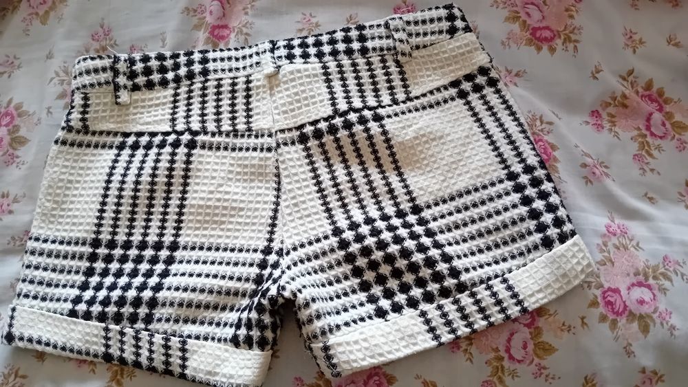 Short branco confortável