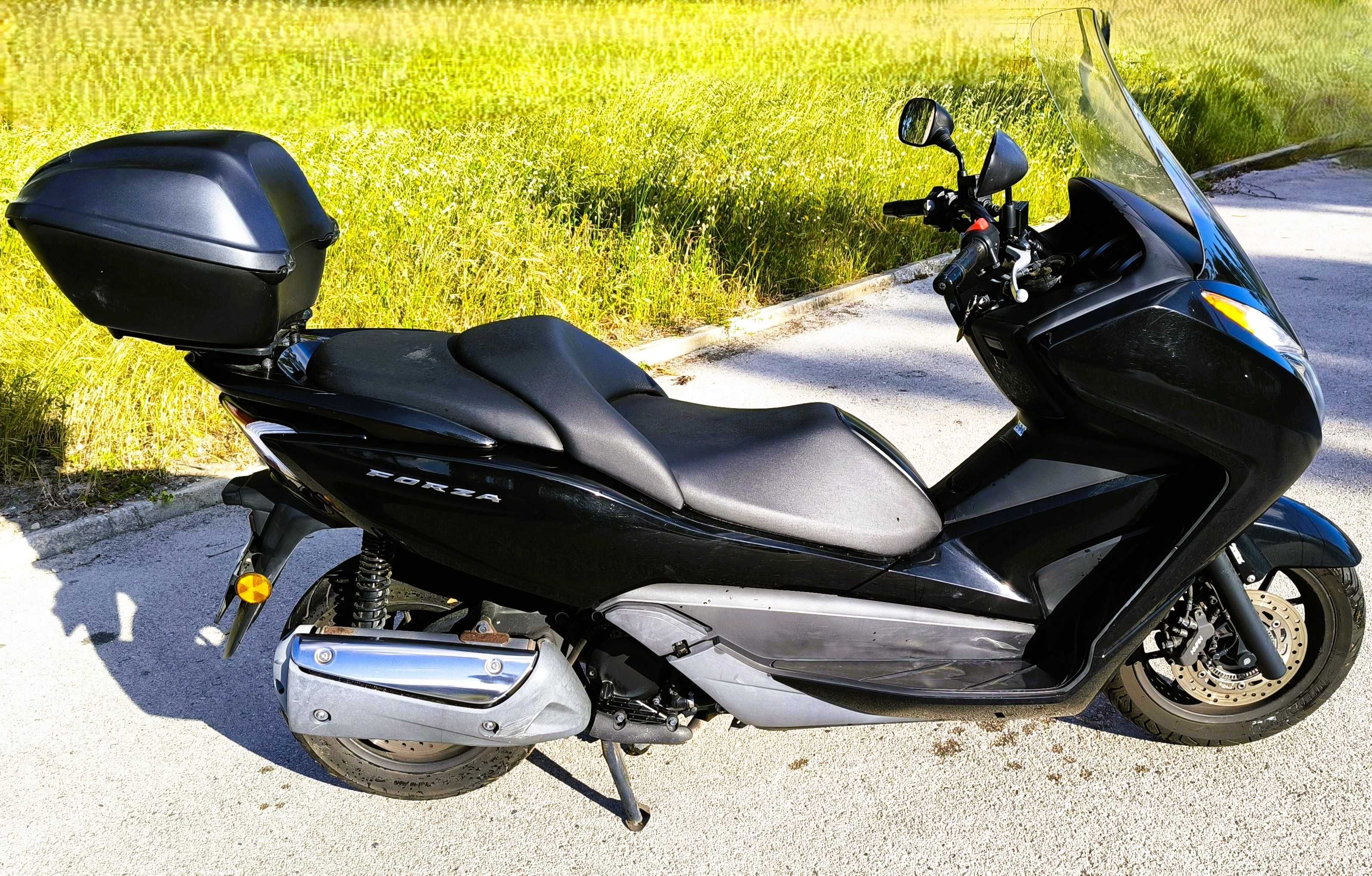 Honda Forza 300 ABS
