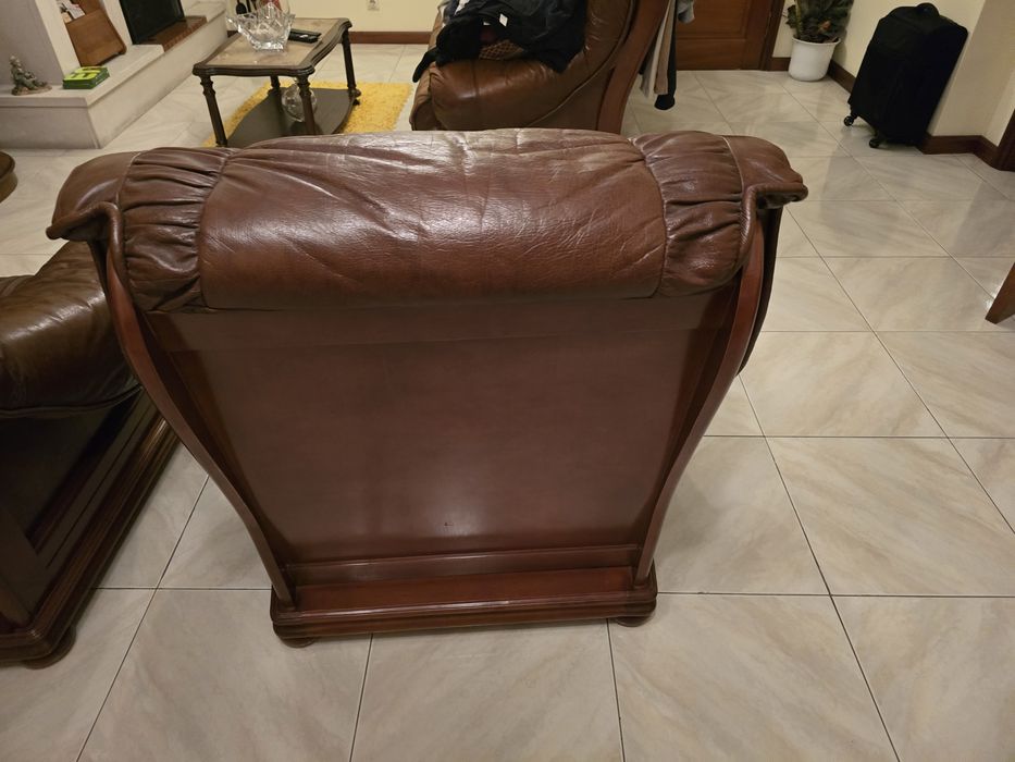 Sofás em pele Grande e dois pequenos