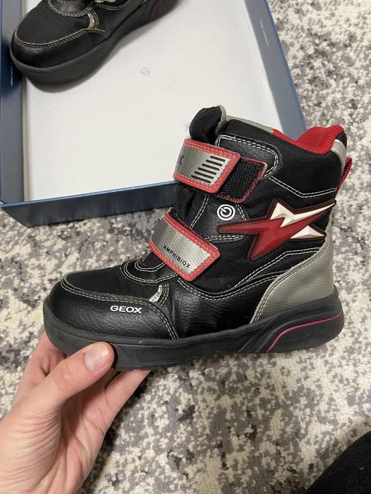 Зимові черевики Geox 30 розмір