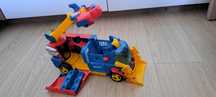 Super zings rescue truck