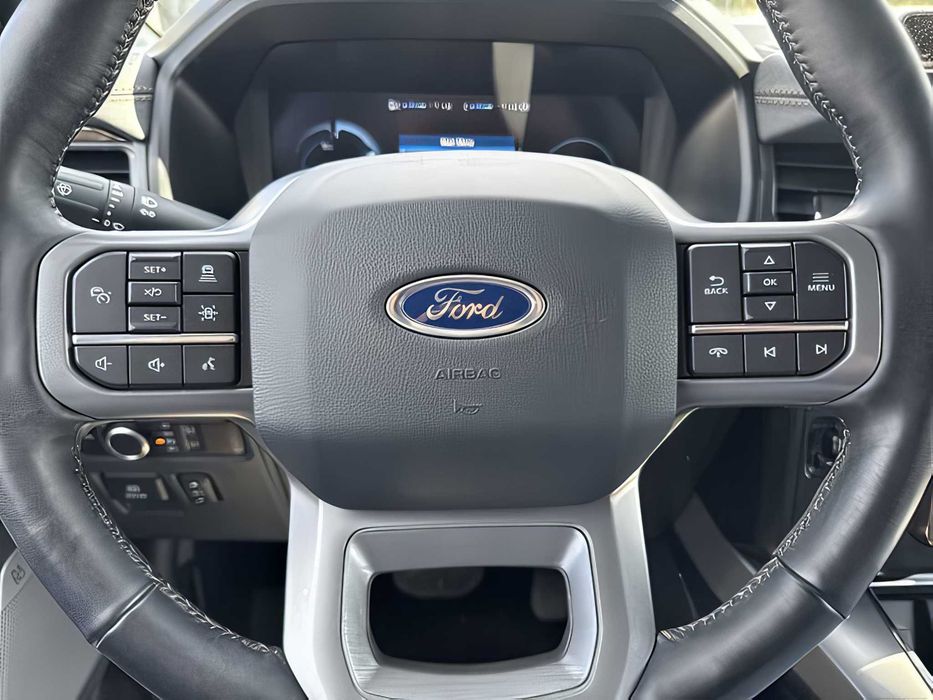 Ford F-150      2022