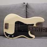 Fender Precision Bass '70 made in Japan