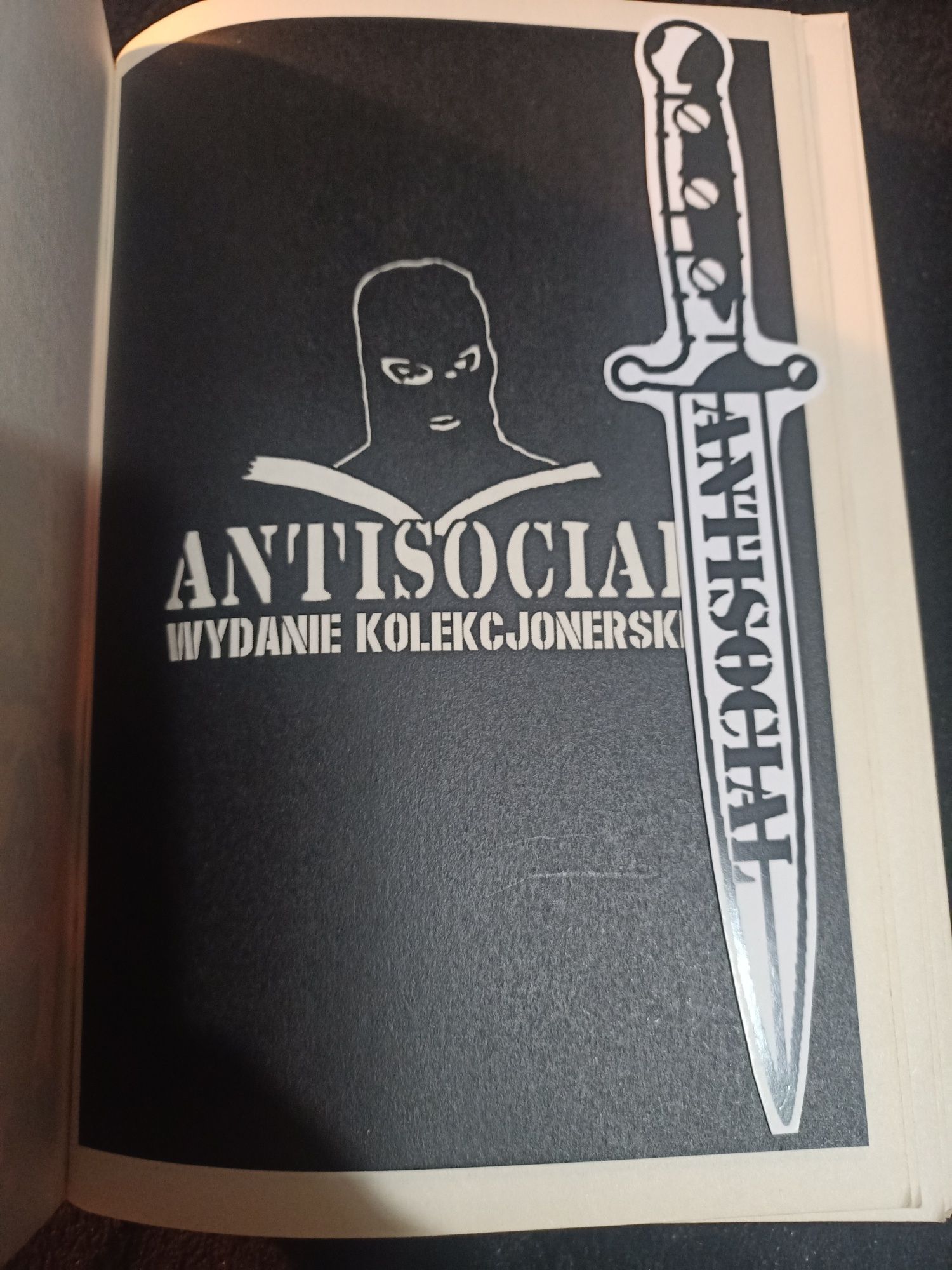 Ksiazka Antisocial Skinhead Zine