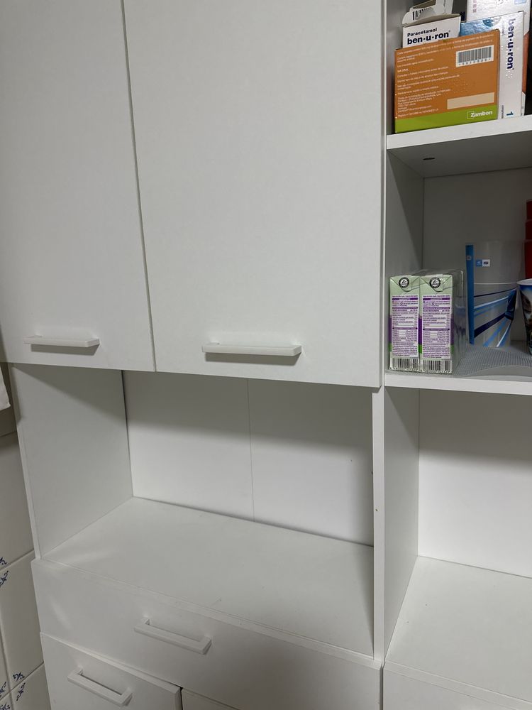 Movel Conforama de cozinha branco