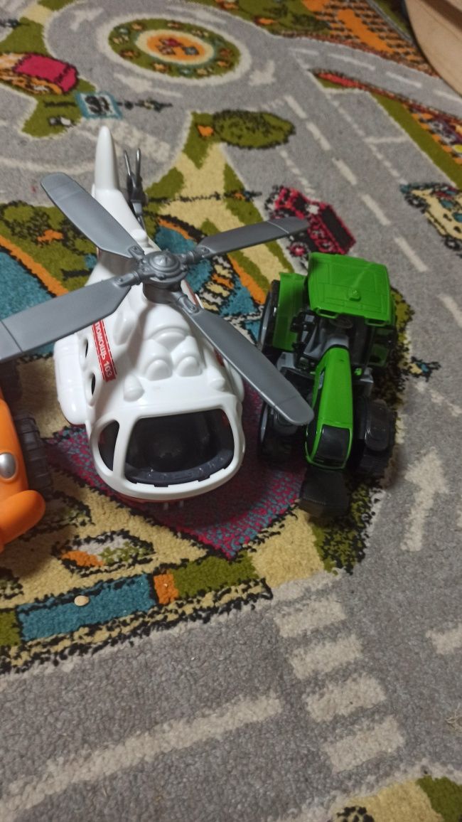 Машинки, вертолет, машина Fisher Price, машинка тарахтелка, трактор