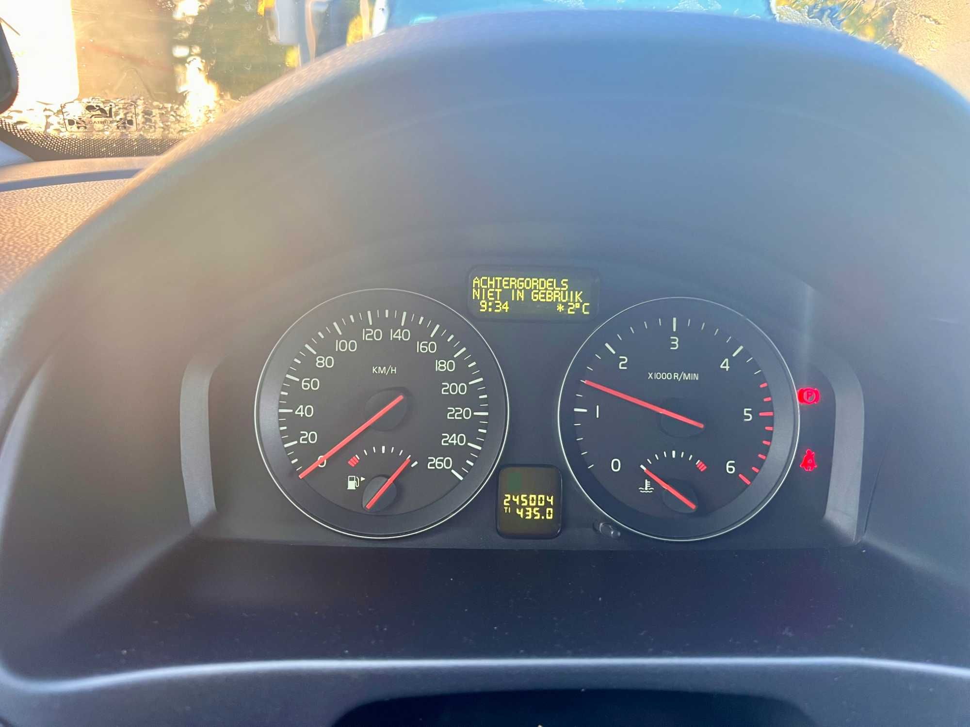 Volvo V50 2010 - Niezawodne Kombi Z Silnikiem Diesla Na Sprzedaz!