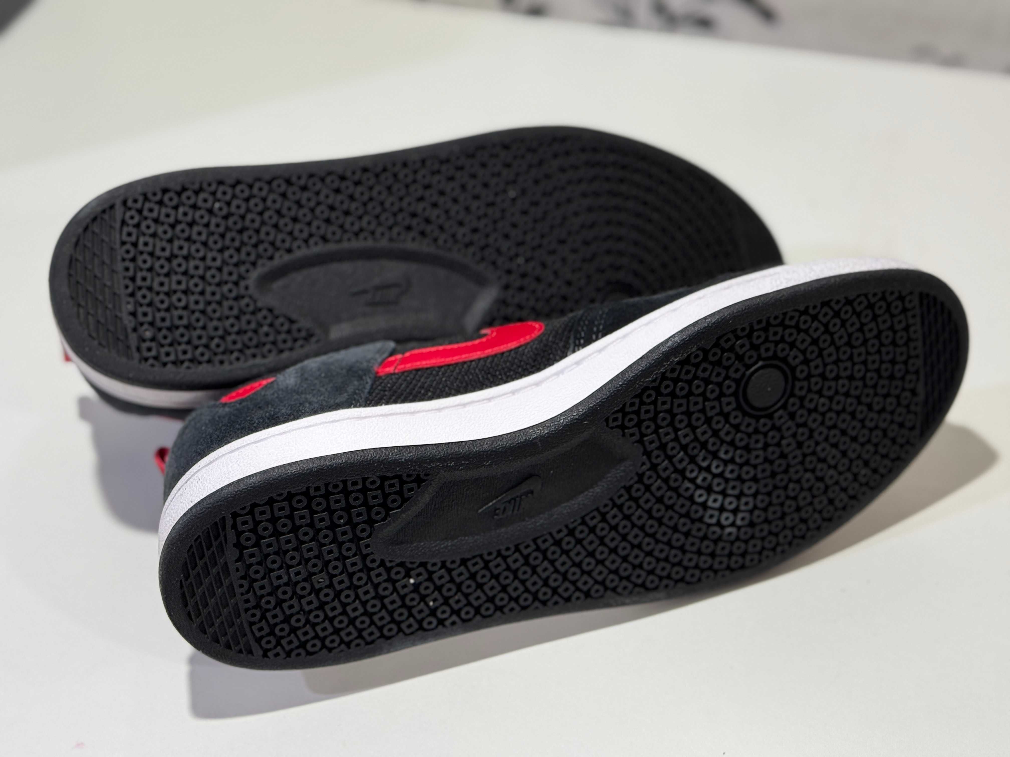 Кросівки Nike SB Banned CJ0882-006, 43р