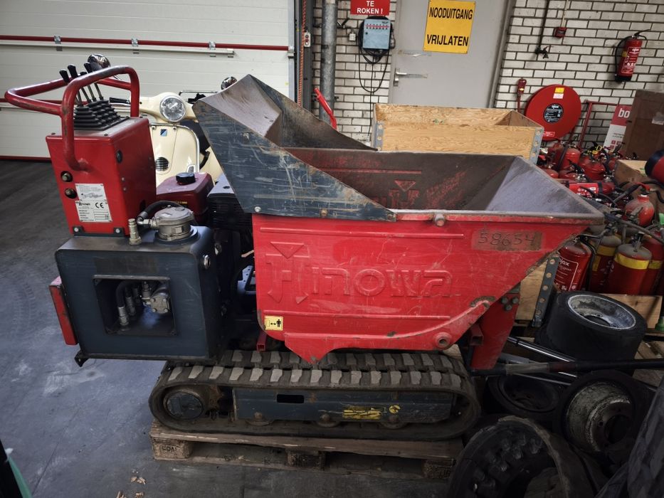 Wozidło miniwywrotka gąsienicowa Hinowa HP 1100