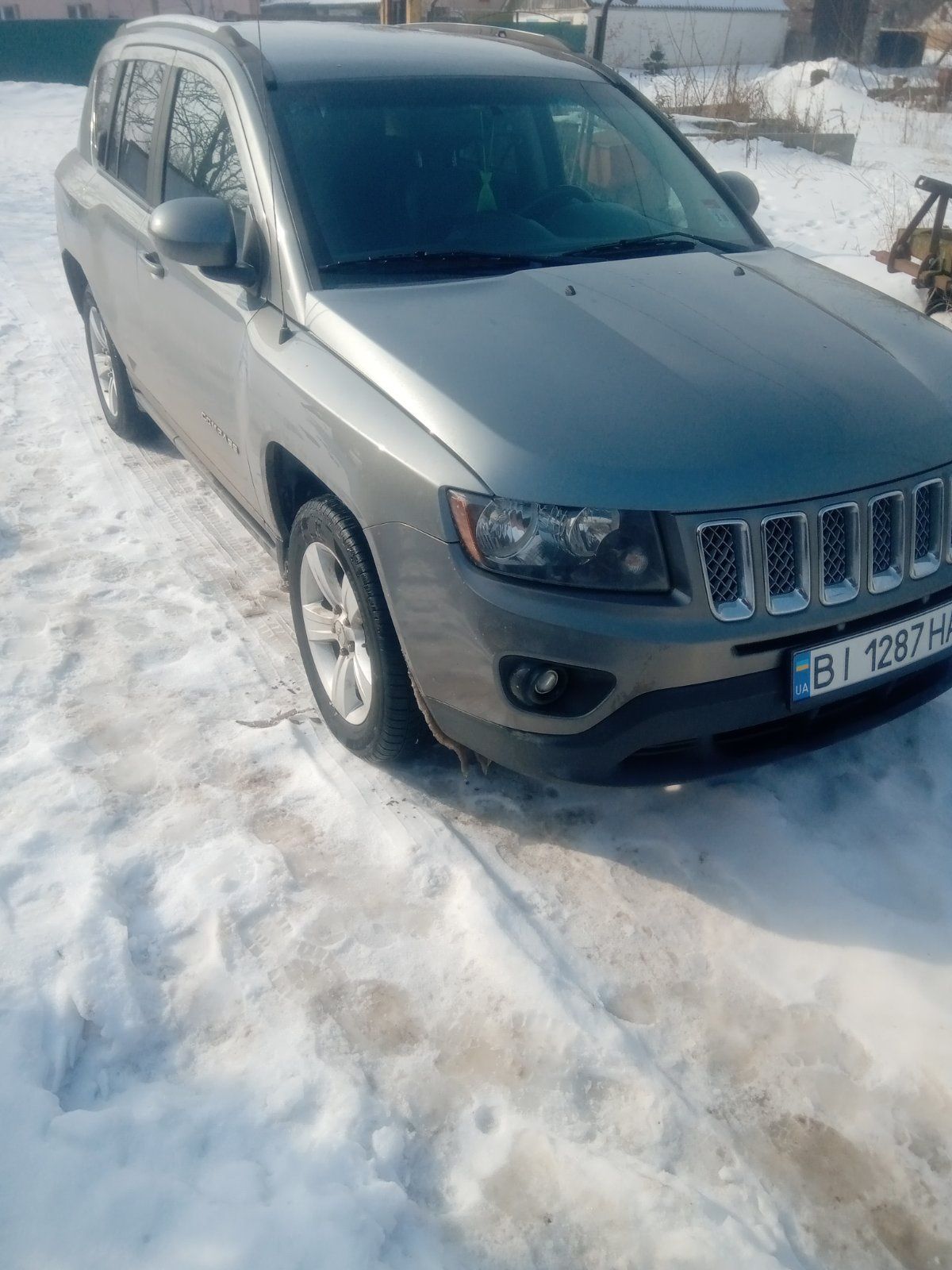 Джип компас 2013г.