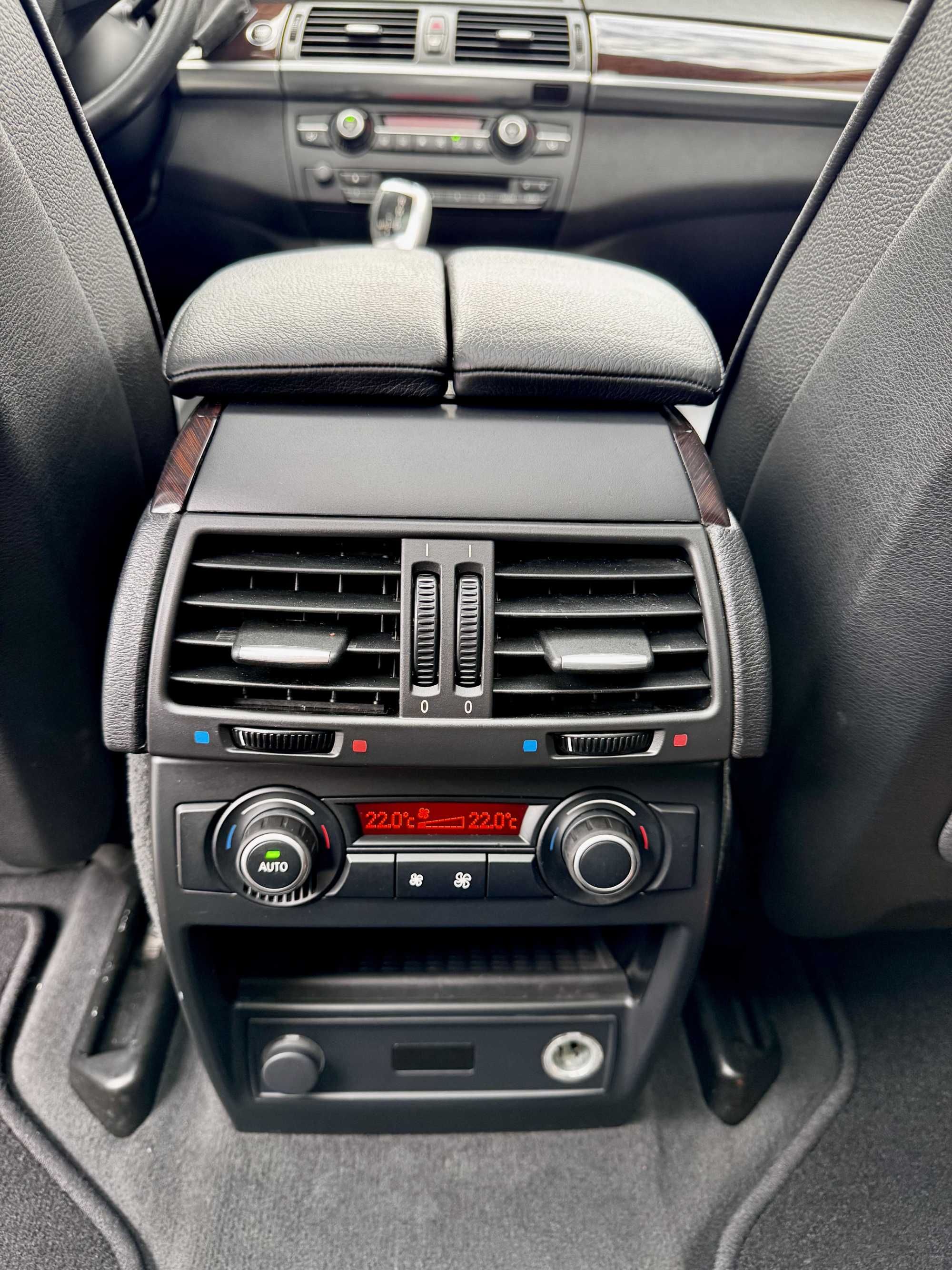 BMW X5 35d Xdrive 2011 рік