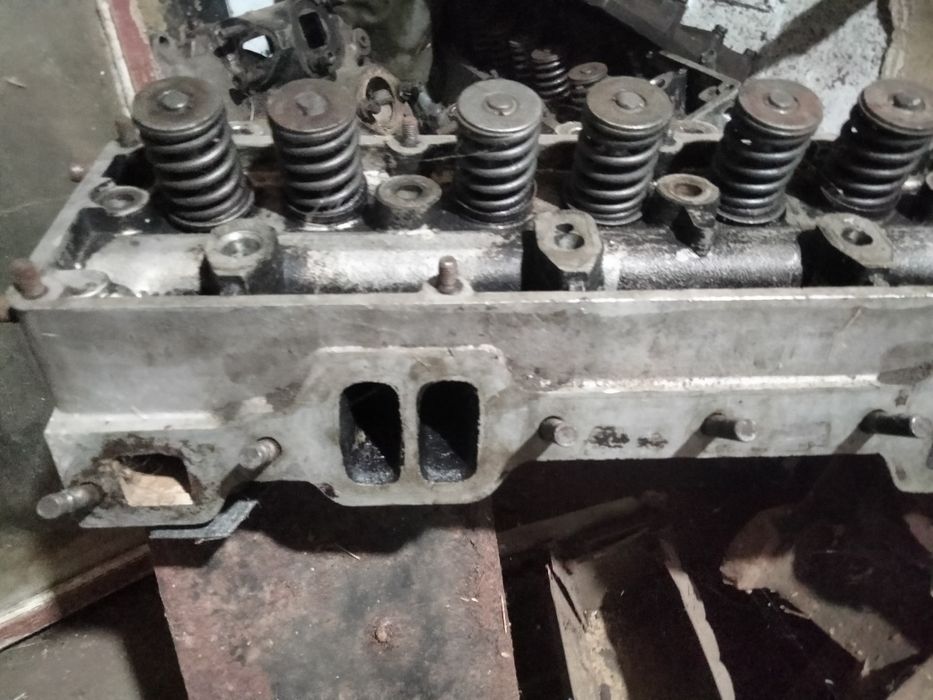 Головки урал зіл