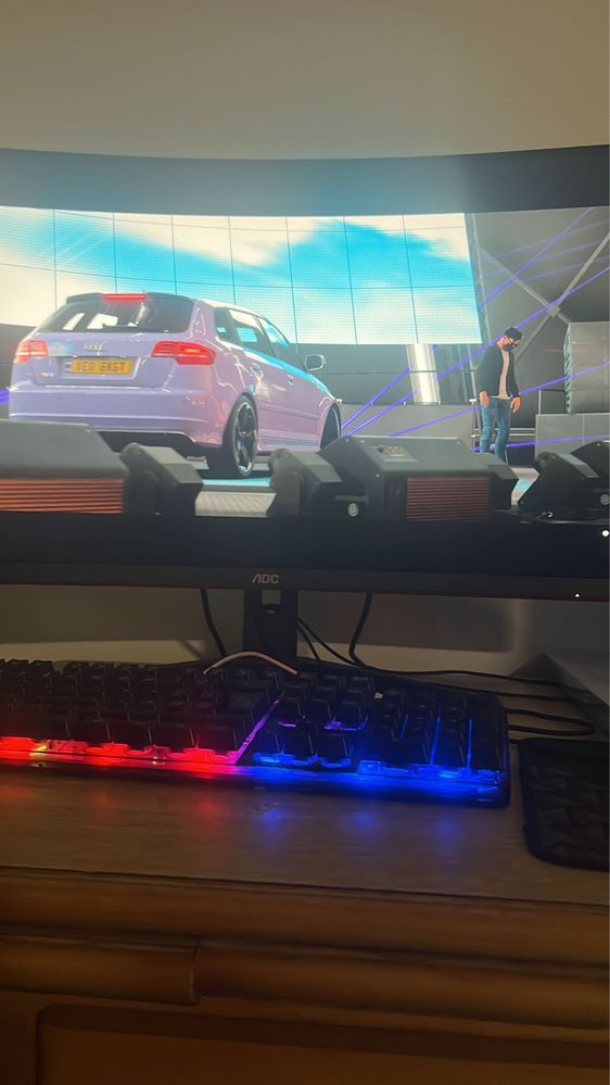Setup Pc gaming com ecra curvo