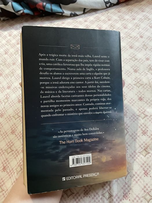 Livro Cartas de Amor aos Mortos