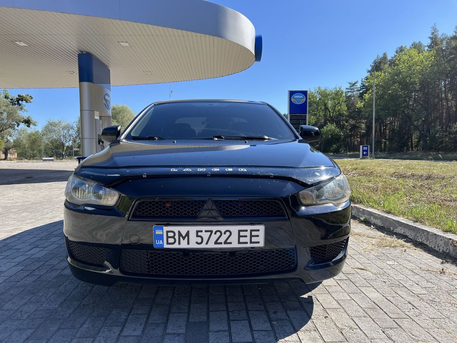 Продаю авто лансер 10