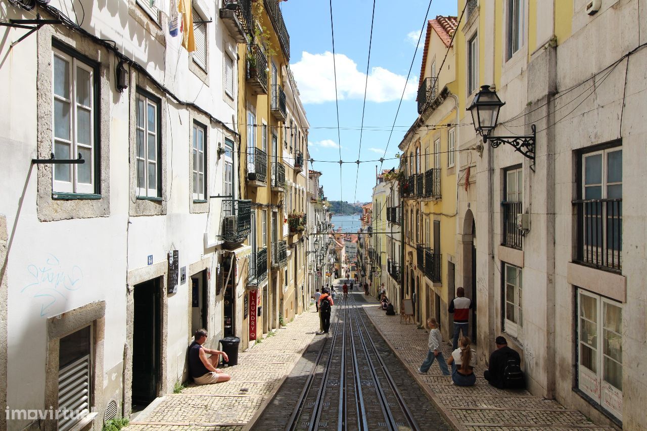 BAIRRO ALTO (BICA) - Trespasse de Café + Renda