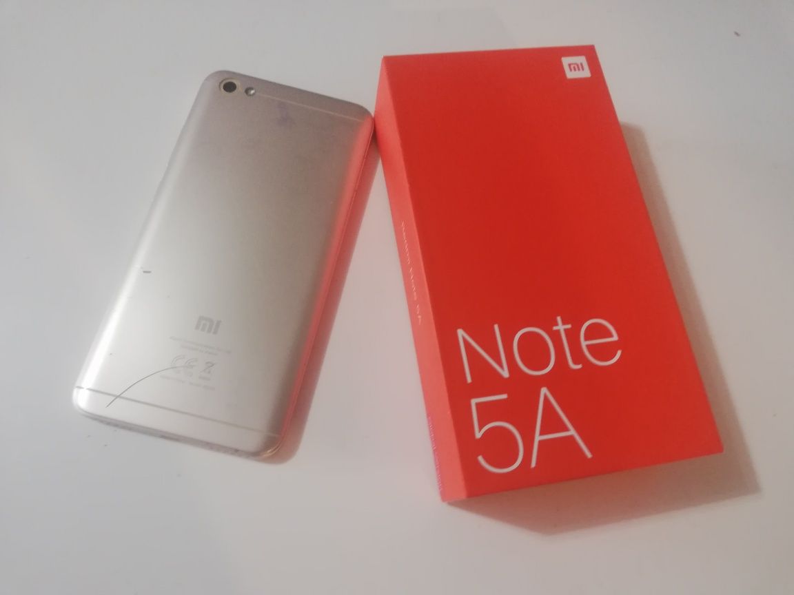 Sprzedam Redmi Note 5A Gold. Uszkodzony dotyk