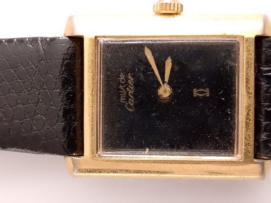 Часи наручний годинник Cartier