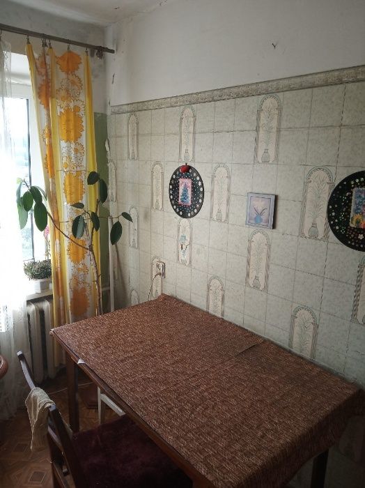 Аренда кімнат для дівчат, жінок, Александровский район