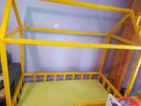 Łóżko domem dla dzieca 170x90