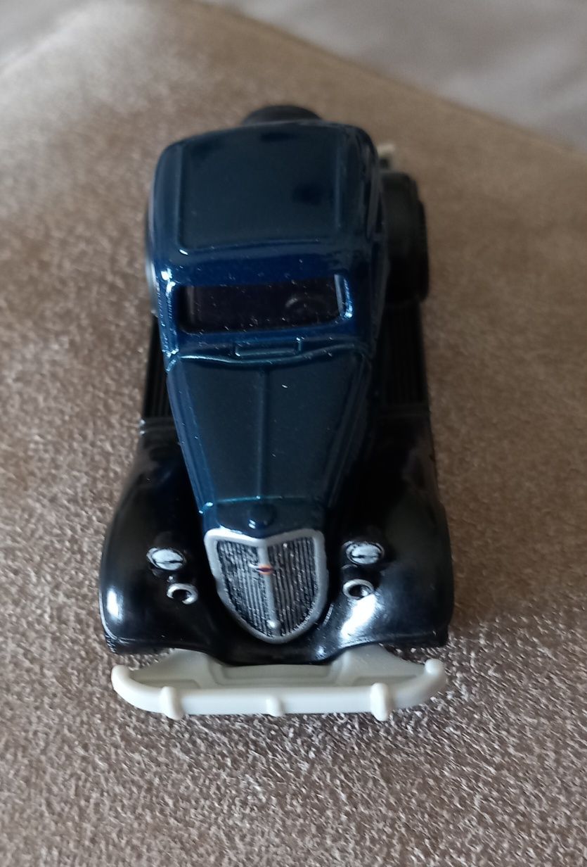 Chevy Master Coupé Matchbox